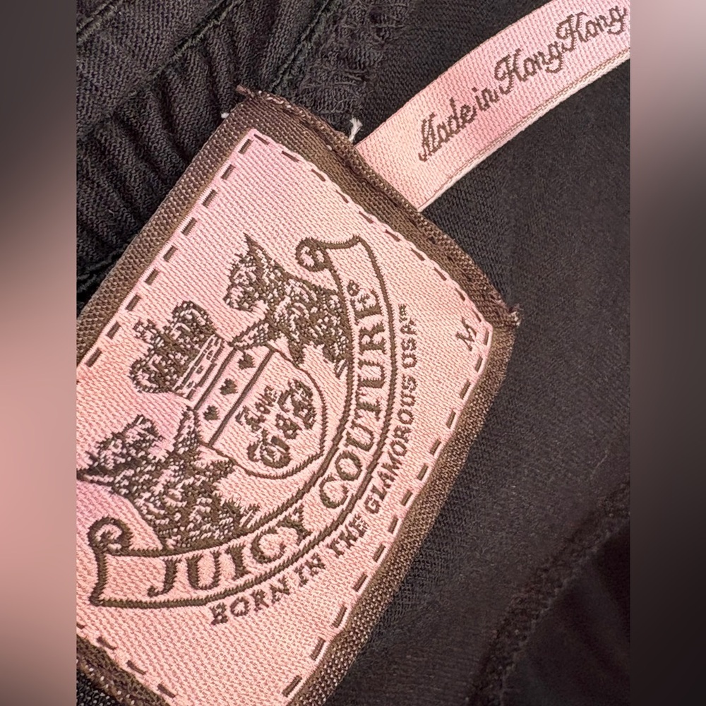 Juicy Couture Authentic Black Pleated Camisole in Size M RARE - Picture 3 of 4